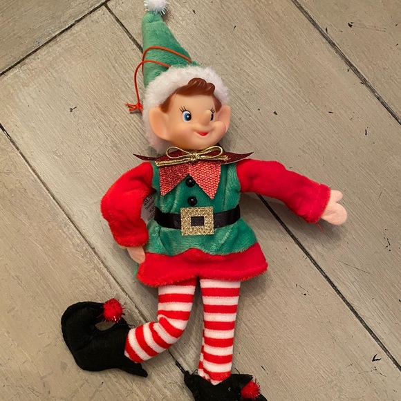 CHRISTMAS Shelf Elf. Pose-able “Shelf Elf” - Picture 7 of 7